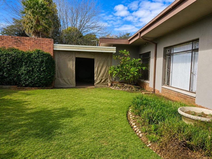 To Let 4 Bedroom Property for Rent in Fichardt Park Free State